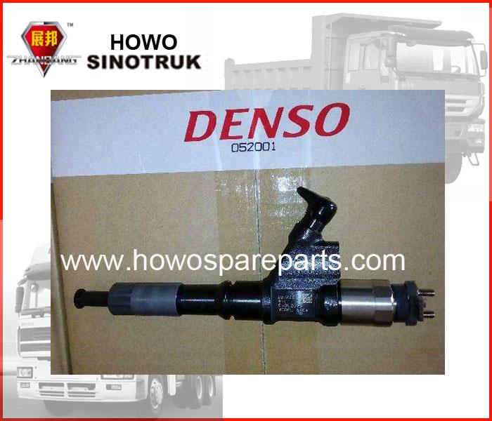 D12 engine Injector
