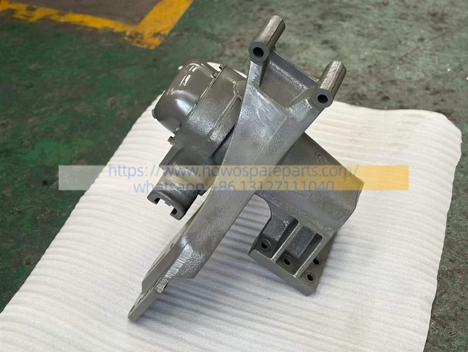 Core Spare Parts For The Howo A7 / Sitrak Series 6×4 And 8×4 Dual-drive Configurations Rear-axle Center-mounted Heavy-load Balance-shaft Suspension System. factory