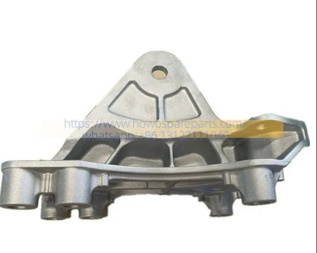 HOWO A7 Left Front Suspension Transition Bracket WG1664430042/WG1664430042 FROM SINOTRUK COMPANY factory