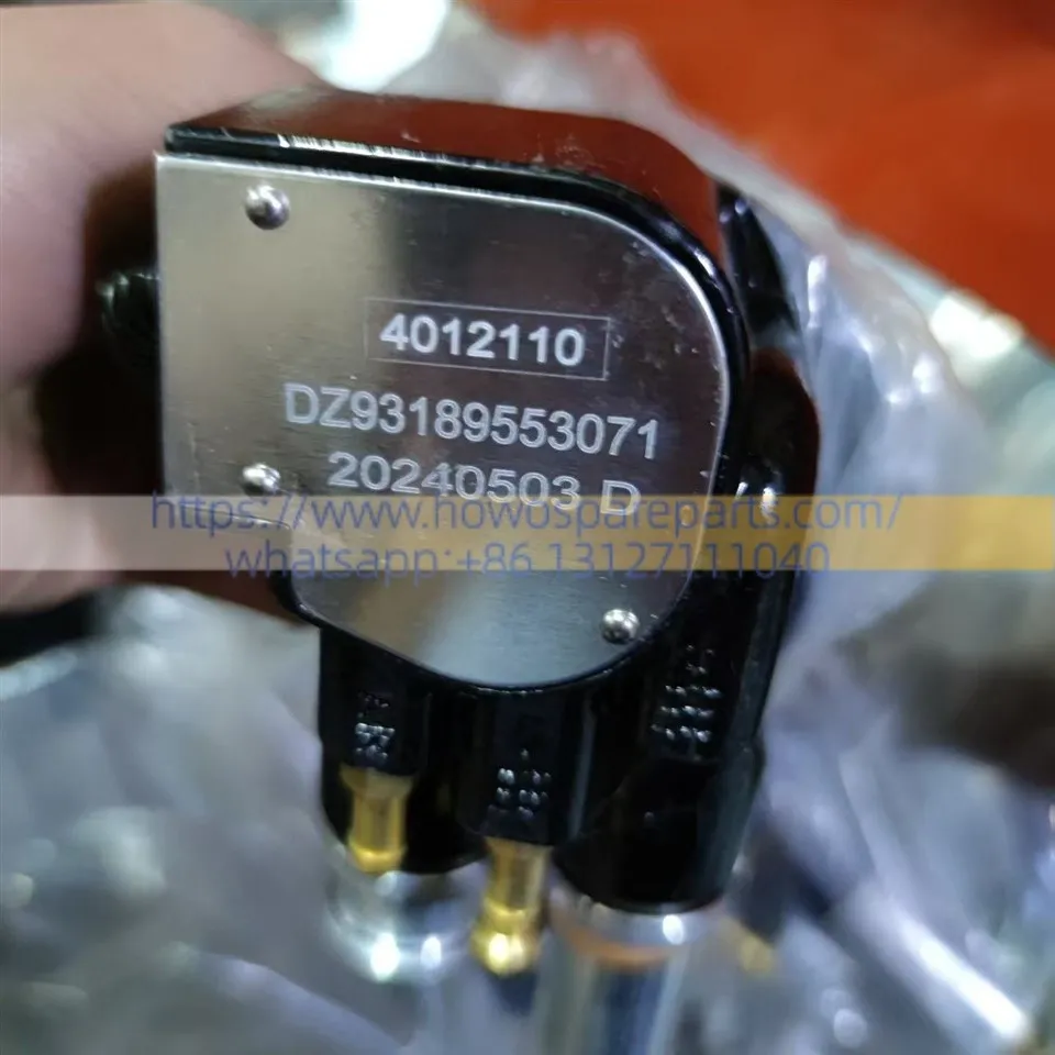 SHACMAN X5000 X6000 F3000 X3000 Fuel Level Sensor DZ93189553071 best