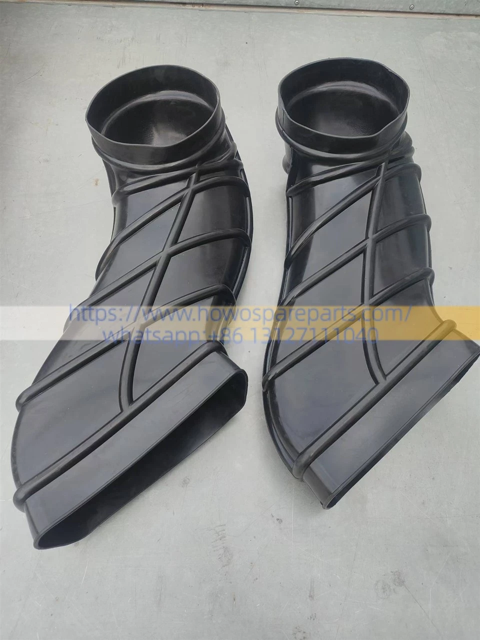 SINOTRUK HOWO MAN ​MC07 MC11 MC13 ENGINE Rubber Air Intake Hose AZ9525195054