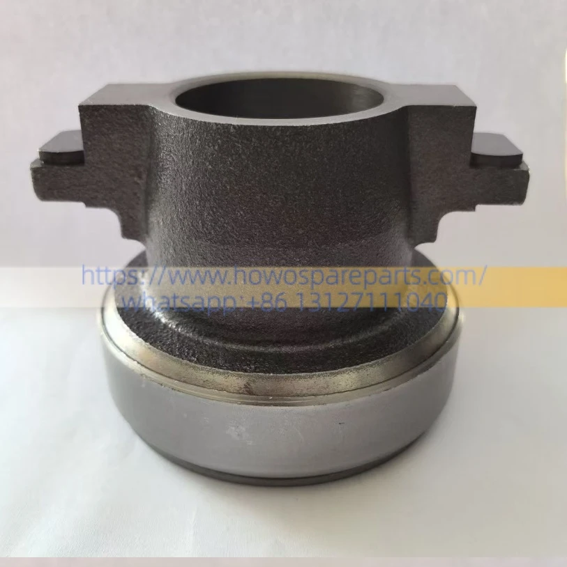 SINOTRUK Light Truck WLY 6TS55 6-Speed ​​Manual Transmission Clutch Release Bearing Carrier Assembly LG9704220502+001