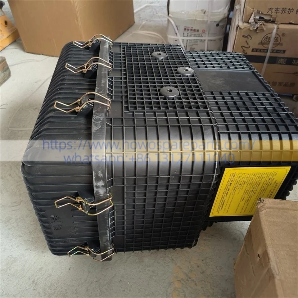 SINOTRUK SITRAK C7H HOWO T7H Oil-Bath Air Cleaner Assembly WG9725193410 suppliers