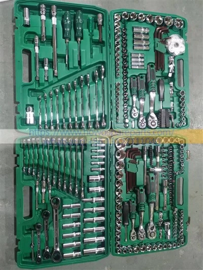 SKS-023 Ratchet Wrench And Socket Set 121-Piece Automotive Repair Tool Set 72-Tooth 151-Piece Industrial-Grade Tool Set 72-Tooth