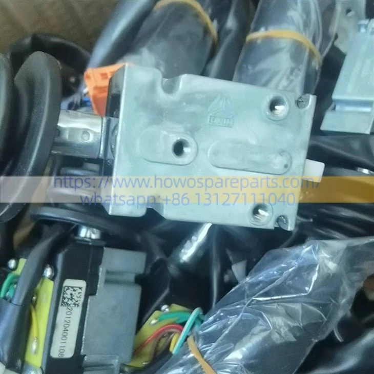 SINOTRUK HOWO Combination Switch Air Pressure Signal Light Switch / ASR/ESC Deactivation Rocker Switch suppliers